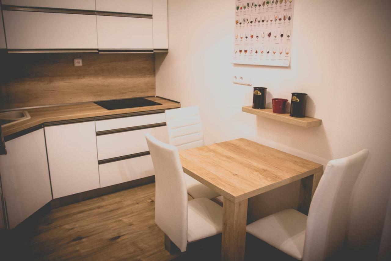 Apartman Rezidence 米库洛夫 外观 照片